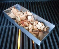 Grillfürst Räucherbox: Edelstahl Smokerbox Für Tolles Aroma 10 Grillfürst Räucherbox: Edelstahl Smokerbox Für Tolles Aroma -Flammengrill 1000003943 grillfuerst edelstahl raeucherbox auf gasgril