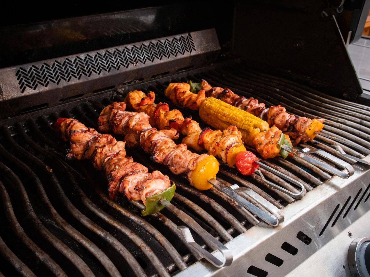 Grillfürst Edelstahl Schaschlikset Für Drehspieße - Mit 6 Spießen, 45 Cm 4 Grillfürst Edelstahl Schaschlikset Für Drehspieße - Mit 6 Spießen, 45 Cm – Bild 4