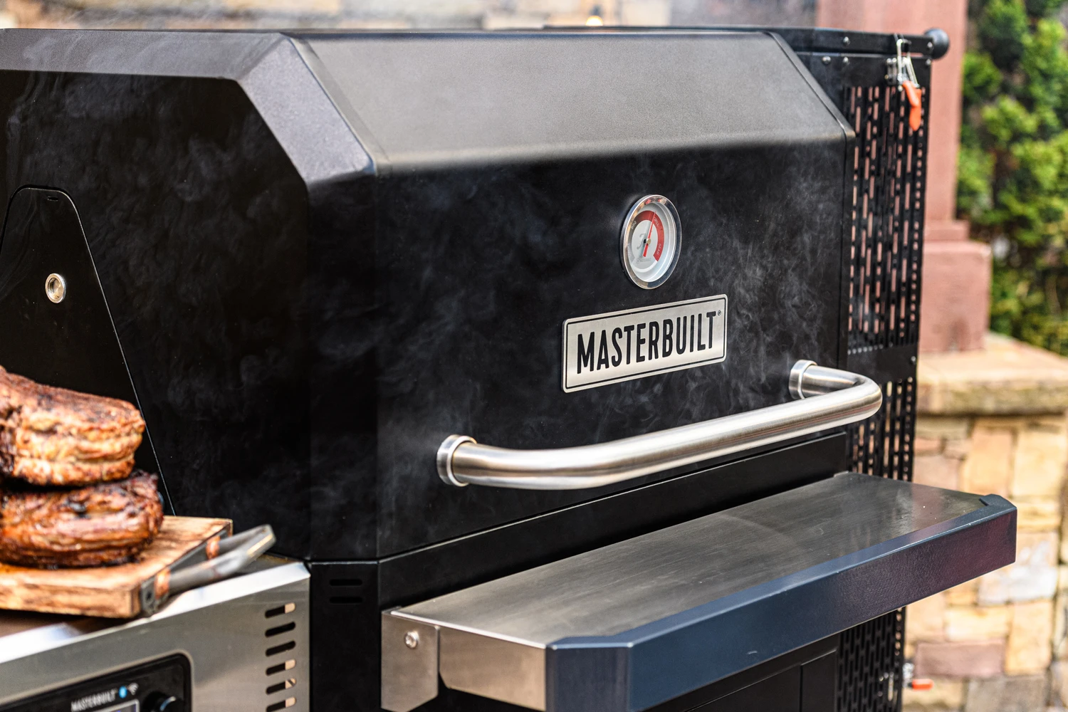 Masterbuilt Gravity 1050 - Smarter Holzkohlegrill Und Smoker 10 Masterbuilt Gravity 1050 - Smarter Holzkohlegrill Und Smoker – Bild 10
