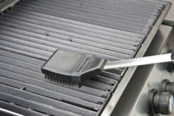 Broil King Grillbürste 47cm Edelstahlborsten Mit Spritzschutz + Ersatzkopf -Flammengrill 6692 broil king reinigungs buerste imper 4 1607696948