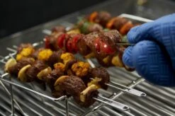 Broil King Multigestell: Bratenkorb, Rippchenhalter Und Spießgestell -Flammengrill 6742 Broil King Spiess Gestell 64233 1