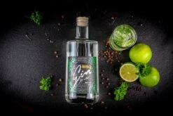 Grillfürst BBQ Gin - Gin Like A Boss, 45 % Vol. 0,5l -Flammengrill BBQ Gin