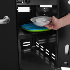 Broil King Regal 590 Black Gasgrill Inkl. Drehspieß - Modell 2023 - SMART Deal Inkl. Grillfürst Grill Control 23 Broil King Regal 590 Black Gasgrill Inkl. Drehspieß - Modell 2023 - SMART Deal Inkl. Grillfürst Grill Control -Flammengrill Broil King Regal 590 Unterwagen Ablage