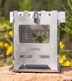 Fennek Hobo Kocher Premium Zum Klappen / Edelstahl Mit Tasche Und Aschewanne -Flammengrill Fennek Hobo Kocher Premium Edelstahl Lifestyle