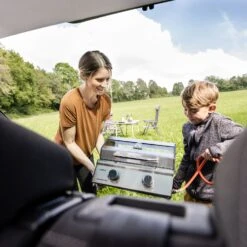 Grillfürst G201E 2-Brenner Gasgrill Portabel V2 - Campinggrill / Balkongrill - X-DEAL Inkl. Kartuschen-Druckregler 50 Mbar Und 12 Grillfürst Gaskartuschen -Flammengrill G201E 3