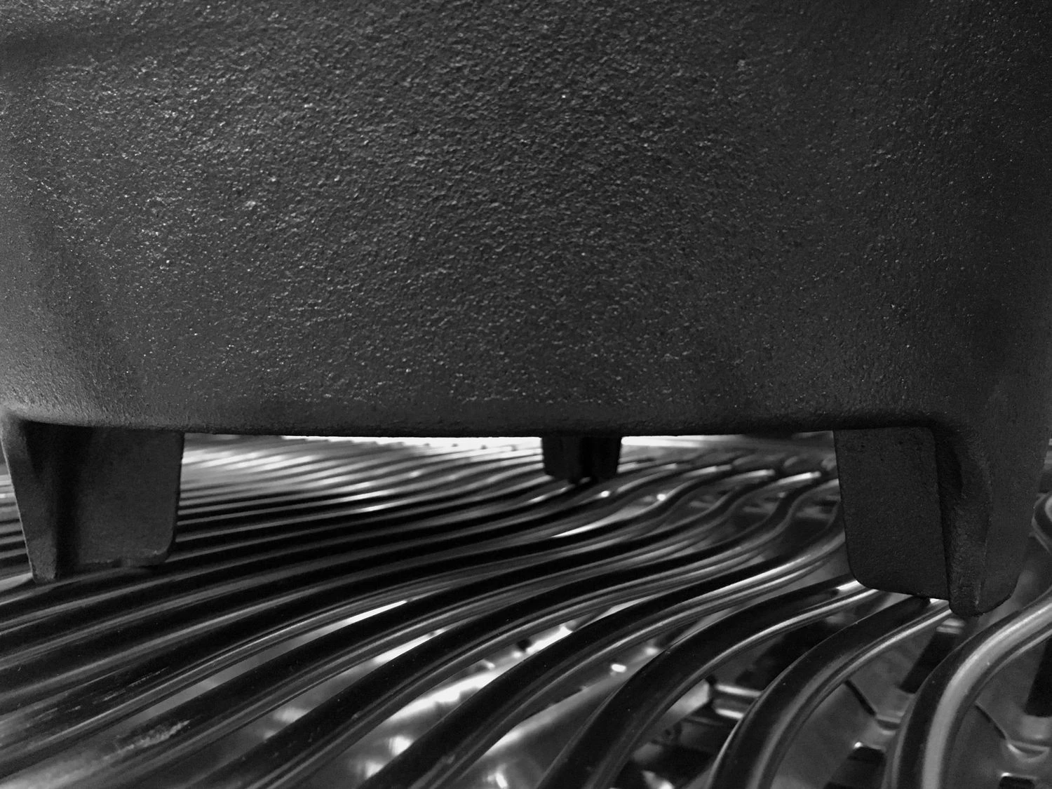 Grillfürst Dutch Oven Set BBQ Edition DO12 - X-DEAL Inkl. Tragetasche / Aufbewahrungstasche, Gusseisen Pflege Und Deckelheber 8 Grillfürst Dutch Oven Set BBQ Edition DO12 - X-DEAL Inkl. Tragetasche / Aufbewahrungstasche, Gusseisen Pflege Und Deckelheber – Bild 8