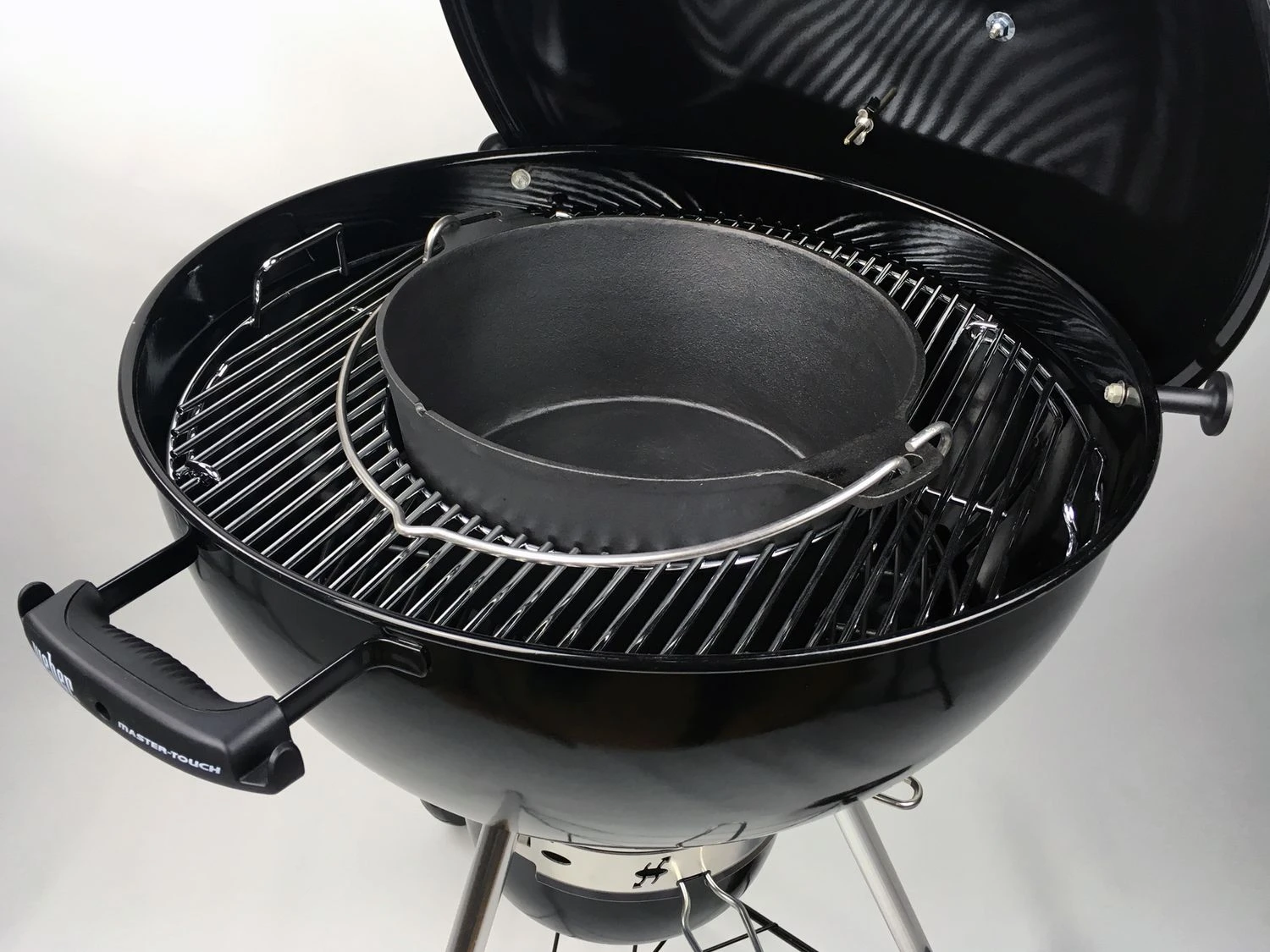 Grillfürst Dutch Oven Set BBQ Edition DO9 - X-DEAL Inkl. Tragetasche / Aufbewahrungstasche, Gusseisen Pflege Und Deckelheber 5 Grillfürst Dutch Oven Set BBQ Edition DO9 - X-DEAL Inkl. Tragetasche / Aufbewahrungstasche, Gusseisen Pflege Und Deckelheber – Bild 5