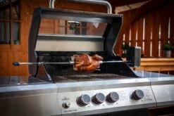 Grillfürst Universal Drehspieß / Rotisserie Set Aus Verchromtem Stahl Mit Motor Für über 20 Versch. Grillgeräte -Flammengrill Grillfuerst Drehspiess Rotisserie Spiess Forken 2 1