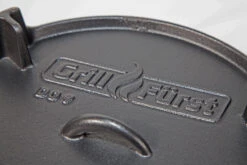 Grillfürst Dutch Oven Set BBQ Edition DO9 - X-Deal Inkl. Pflegepaste, Deckelheber Und Kochlöffel -Flammengrill Grillfuerst Dutch Oven Gusseisen DO9 Deckel