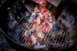 Grillfürst Holzkohle 25kg 15 Grillfürst Holzkohle 25kg -Flammengrill Grillfuerst Grillkohle Holzkohle Anzuendkamin