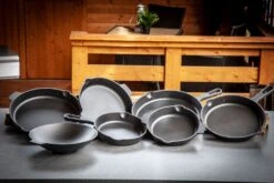 Grillfürst Gusseisenpfanne Mit 2 Griffen Ø 25 Cm 11 Grillfürst Gusseisenpfanne Mit 2 Griffen Ø 25 Cm -Flammengrill Grillfuerst Gusseisen Sortiment 4