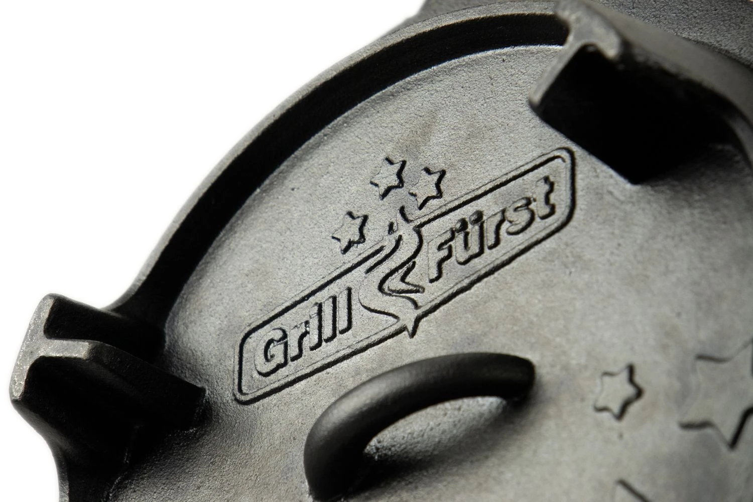 Grillfürst Dutch Oven Set BBQ Edition DO4 - X-DEAL Inkl. Tragetasche / Aufbewahrungstasche, Gusseisen Pflege Und Deckelheber 3 Grillfürst Dutch Oven Set BBQ Edition DO4 - X-DEAL Inkl. Tragetasche / Aufbewahrungstasche, Gusseisen Pflege Und Deckelheber – Bild 3