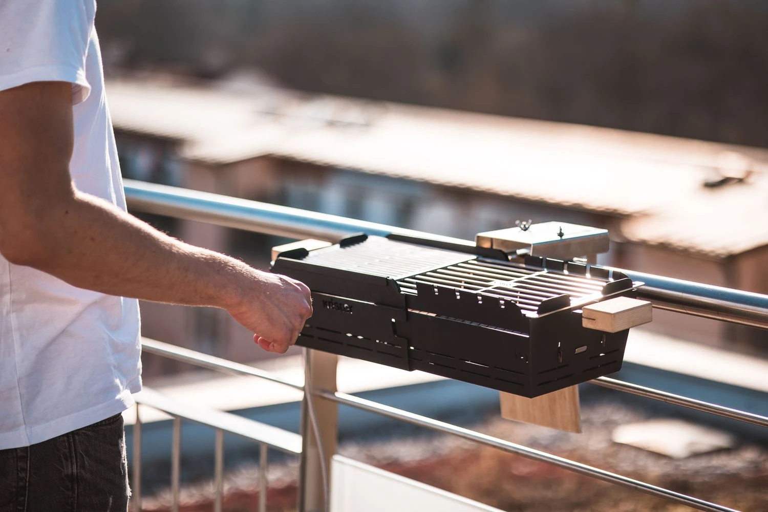 Knister Balkon- / Relinghalterung 5 Knister Balkon- / Relinghalterung – Bild 5