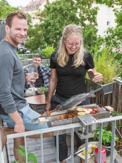 Knister Grillschwerter / 65 Cm / 2er Set -Flammengrill Knister Grill Schwert Lifestyle 01