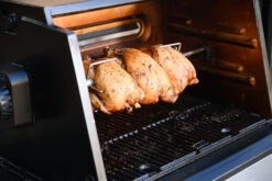 Masterbuilt Rotisserie / Drehspieß Für Gravity Serie 560 / 800 / 1050 10 Masterbuilt Rotisserie / Drehspieß Für Gravity Serie 560 / 800 / 1050 -Flammengrill Masterbuilt Gravity Smoker Rotisserie Motor