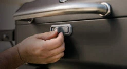 Masterbuilt Tragbarer Holzkohlegrill Inkl. Unterwagen Und Abdeckhaube 21 Masterbuilt Tragbarer Holzkohlegrill Inkl. Unterwagen Und Abdeckhaube -Flammengrill Masterbuilt tragbarer Holzkohlegrill Deckel fest verschliessbar 1