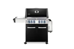 Napoleon Prestige 500 Gasgrill, Schwarz - Mit Safety Glow - Modell 2023 - SMART Deal Inkl. Grillfürst Grill Control -Flammengrill Napoleon Prestige 500 Gasgrill schwarz Seitenablage klappbar