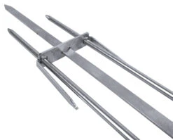 Remundi Grillbrücke Mit Spießen -Flammengrill Remundi Dreizack Grillspiess Detail 1