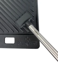 Grillfürst Reinigungsset Für Grillfürst Grillplatten Mit Spezial-Schaber, Gusseisen-Pflegespray Und Premium Messingbürste 10 Grillfürst Reinigungsset Für Grillfürst Grillplatten Mit Spezial-Schaber, Gusseisen-Pflegespray Und Premium Messingbürste -Flammengrill Schaber Grillfuerst Grillplatte