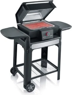 Severin Elektrogrill SEVO Smart Control GTS - Boost Zone 500°C - Mit Deckel Und Grillwagen - 3.000 W - Inkl. Grillfürst Premium Grillbesteck Set, Premium Grillbürste Und Grillspieße 4er Set 18 Severin Elektrogrill SEVO Smart Control GTS - Boost Zone 500°C - Mit Deckel Und Grillwagen - 3.000 W - Inkl. Grillfürst Premium Grillbesteck Set, Premium Grillbürste Und Grillspieße 4er Set -Flammengrill Severin Sevo Smart Control GTS PG8139 leicht geoeffnet 1