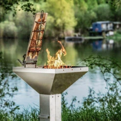 Thüros Flammlachshalter Inkl. Flammlachsbrett 7 Thüros Flammlachshalter Inkl. Flammlachsbrett -Flammengrill Thueros Flammlachsbrett Flammlachshalter Lifestyle