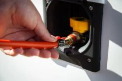 Grillfürst G201E 2-Brenner Gasgrill Portabel V2 - Wohnmobilgrill - 30mbar (EU-Gasgrill) 26 Grillfürst G201E 2-Brenner Gasgrill Portabel V2 - Wohnmobilgrill - 30mbar (EU-Gasgrill) -Flammengrill Wohnmobilgrill G201E Gassteckdose