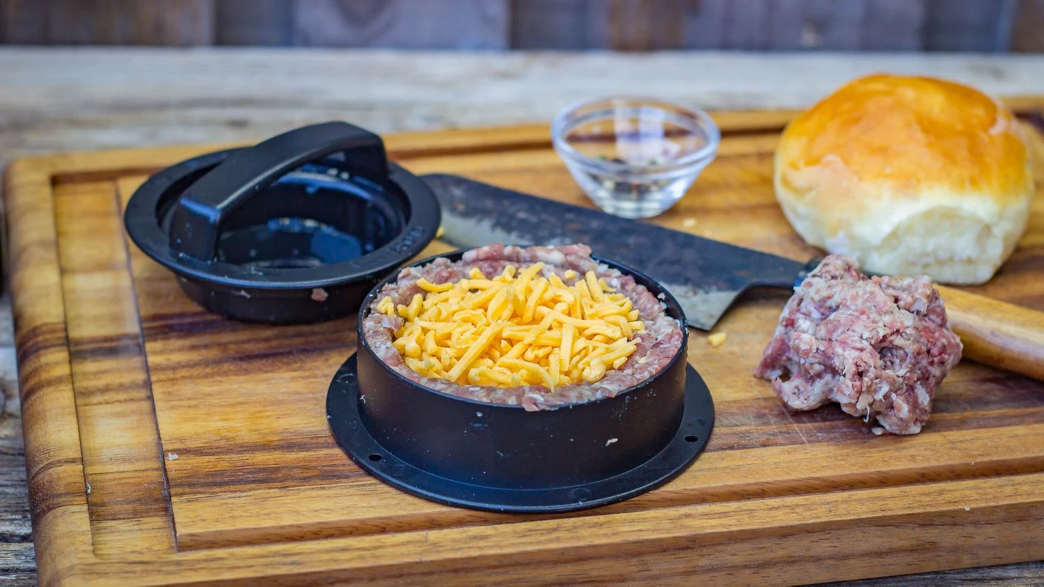 Grillfürst Burgerpresse Für Gefüllte Hamburger, 6-teilig 3 Grillfürst Burgerpresse Für Gefüllte Hamburger, 6-teilig – Bild 3