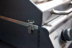 Grillfürst G201E 2-Brenner Gasgrill Portabel V2 - Wohnmobilgrill - 30mbar (EU-Gasgrill) 25 Grillfürst G201E 2-Brenner Gasgrill Portabel V2 - Wohnmobilgrill - 30mbar (EU-Gasgrill) -Flammengrill grillfuerst g201 verschluss