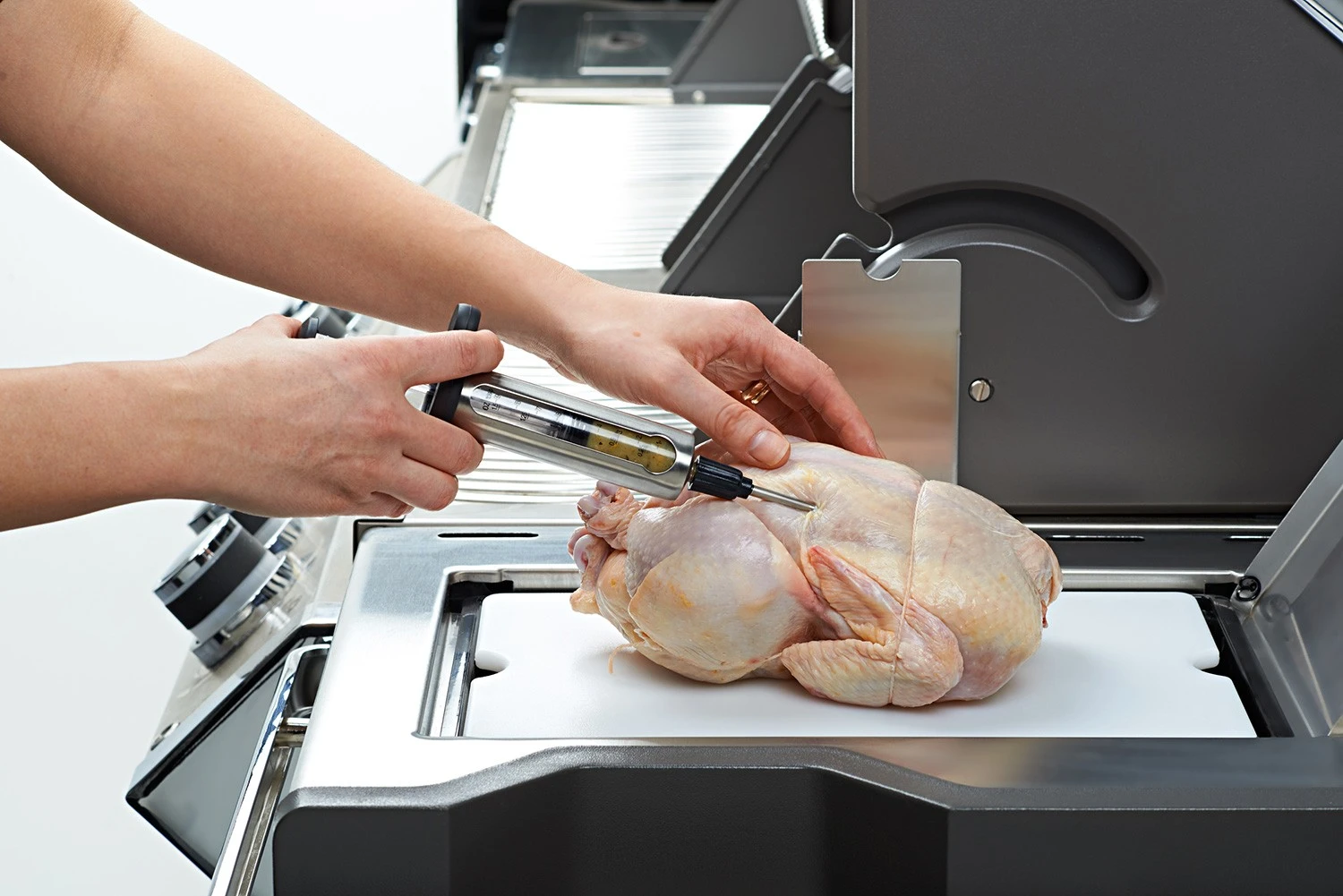 Napoleon Edelstahl Marinadenspritze Inkl. 2 Nadeln 3 Napoleon Edelstahl Marinadenspritze Inkl. 2 Nadeln – Bild 3